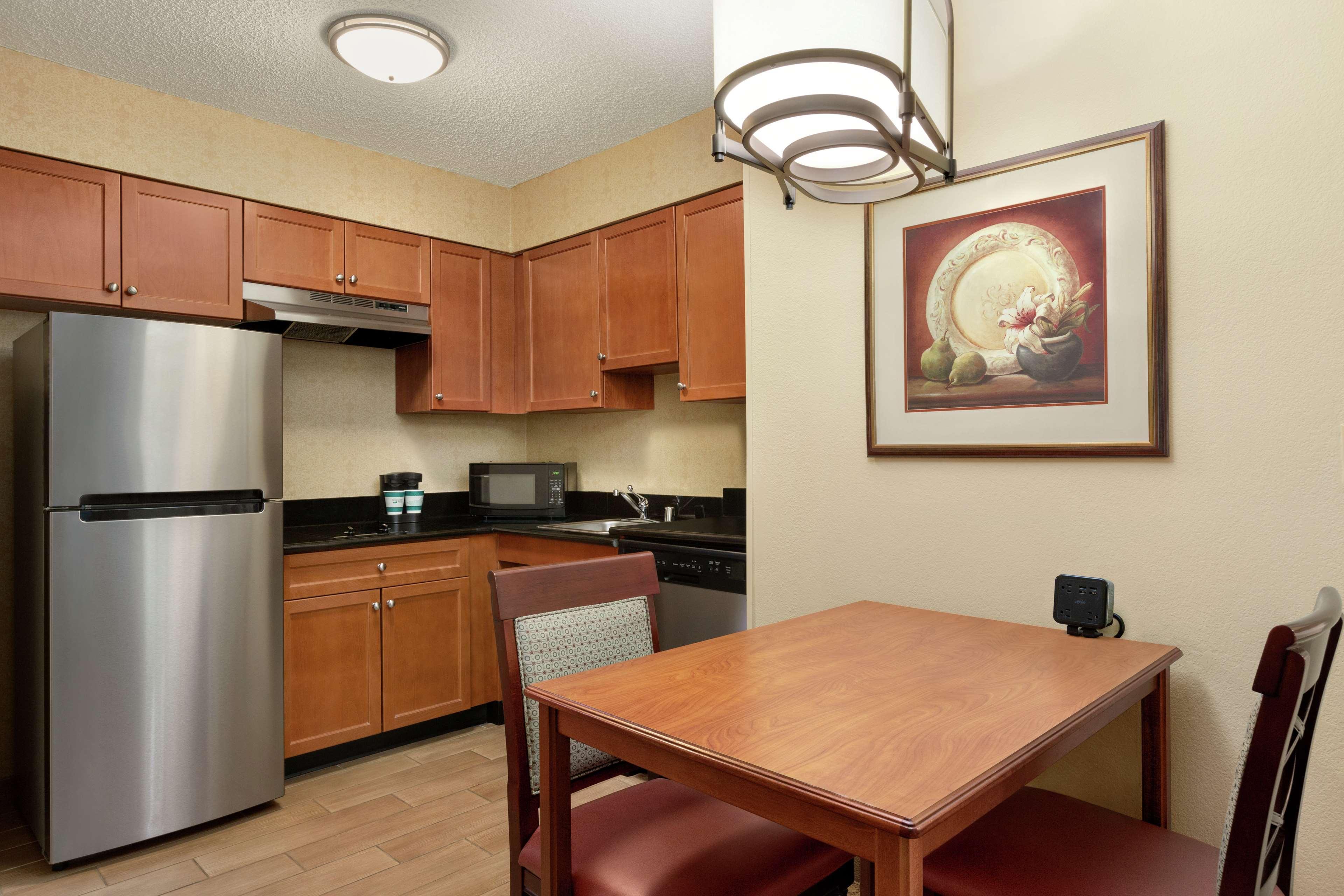 Homewood Suites By Hilton Dallas-Park Central Area Dış mekan fotoğraf