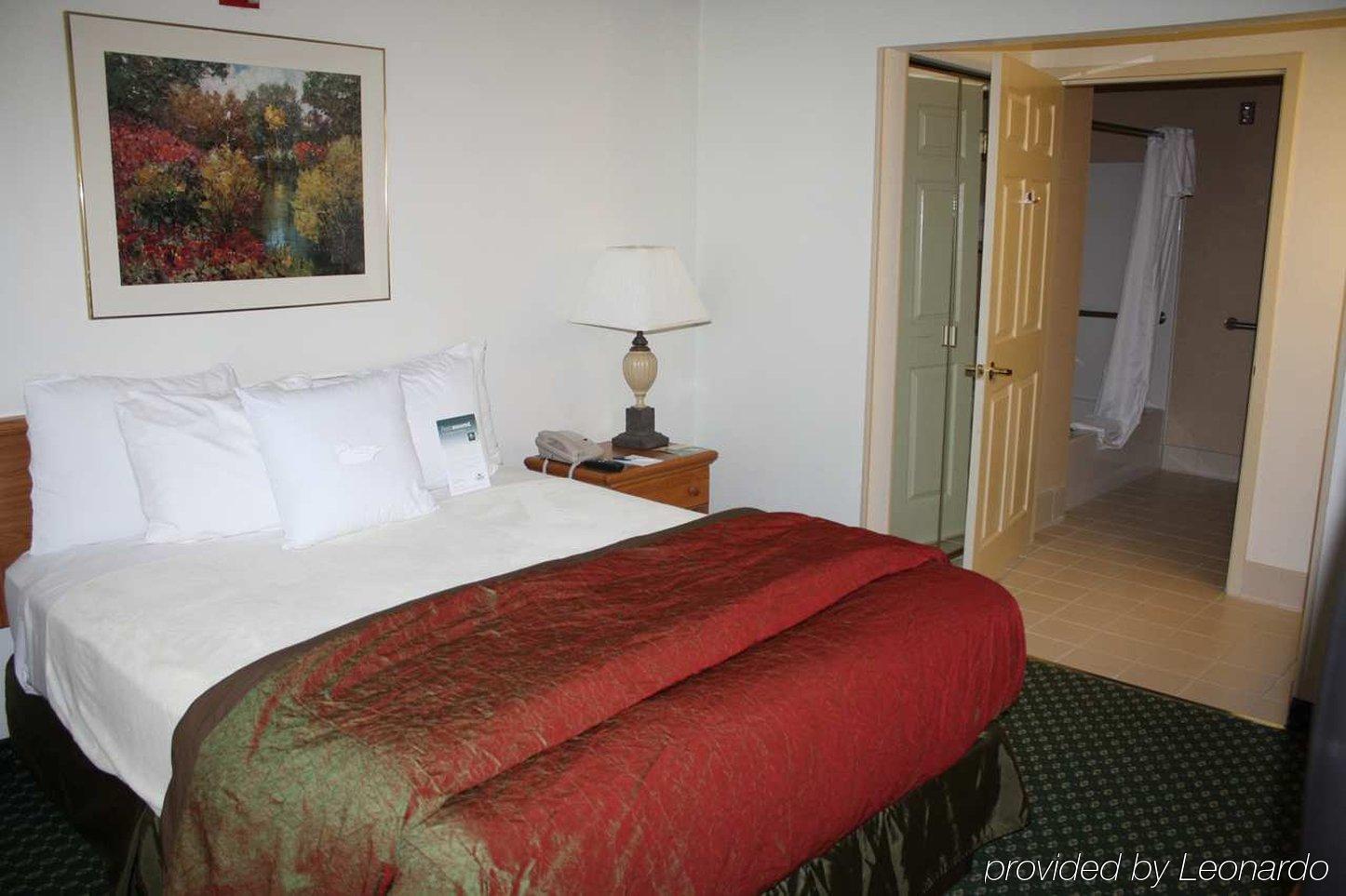 Homewood Suites By Hilton Dallas-Park Central Area Oda fotoğraf